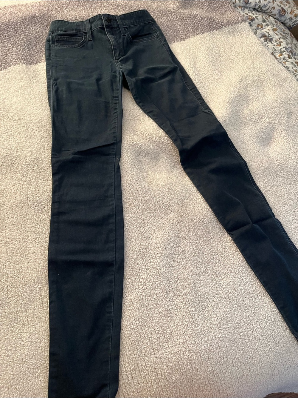 Joe's Jeans Dark Blue Skinny Jeans Size 26